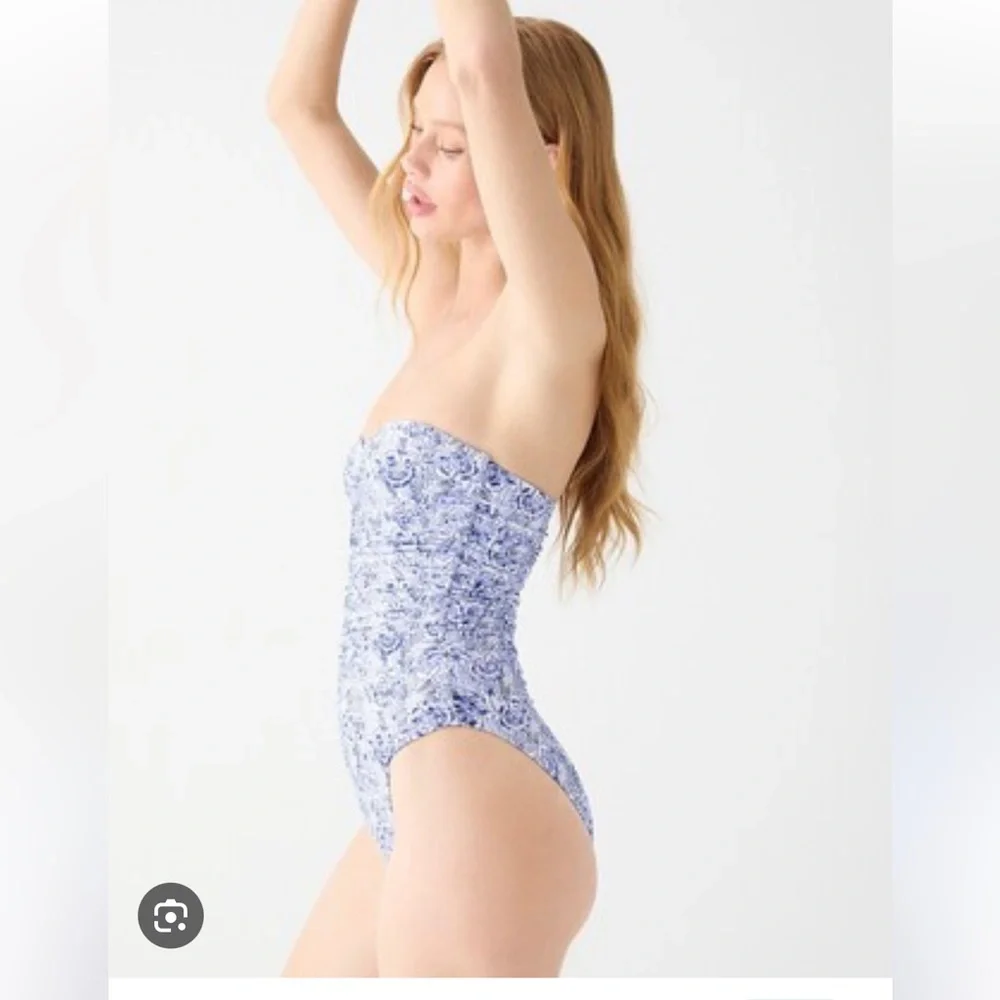 J Crew Ruched Sweetheart one-piece in dandelion swirl, size 10, NWT - Picture 2 of 6
